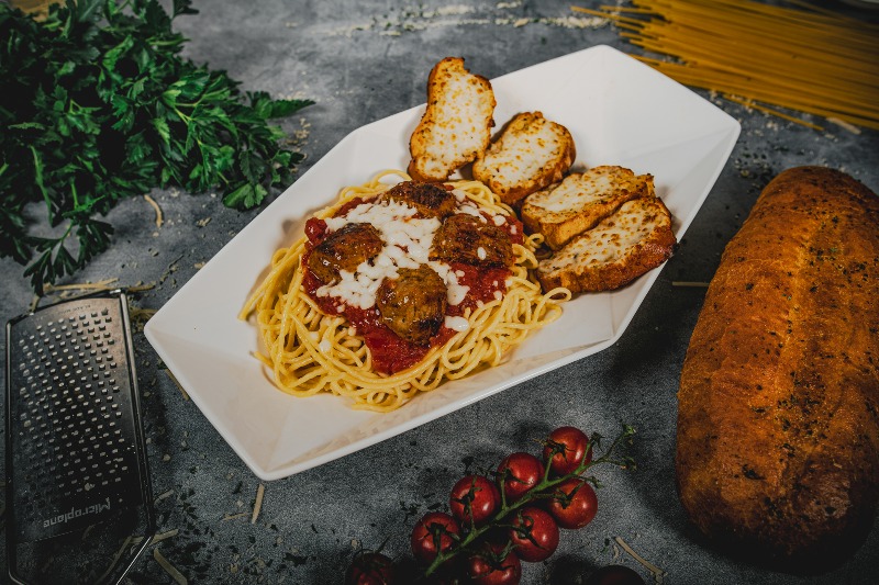 Spaghetti with Meatballs