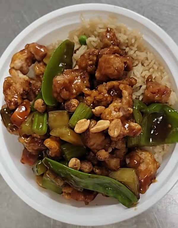 L12. Kung Pao Chicken Image