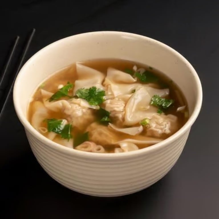 20. 云吞汤 Wonton Soup