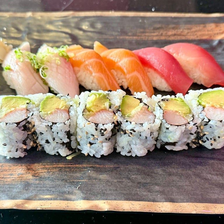 Tri-Color Sushi Lunch