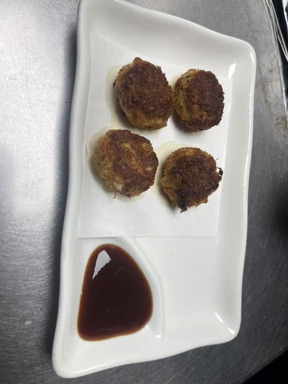 A7. Mini Crab Cake (4 pcs)