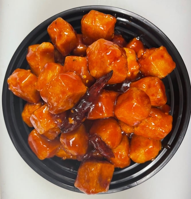 131. General Tso's Tofu<br>左宗豆腐