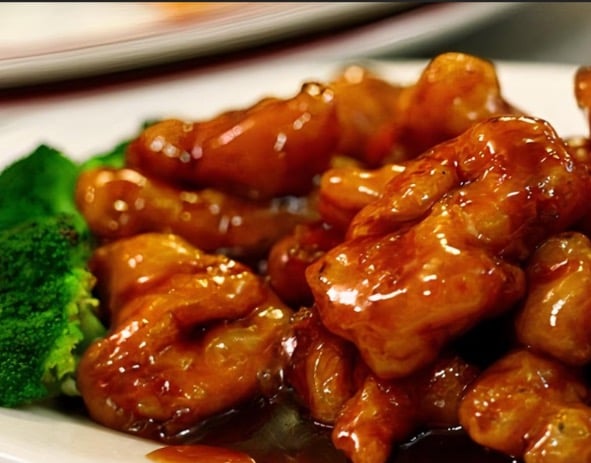 D22. Orange Chicken (White Meat)