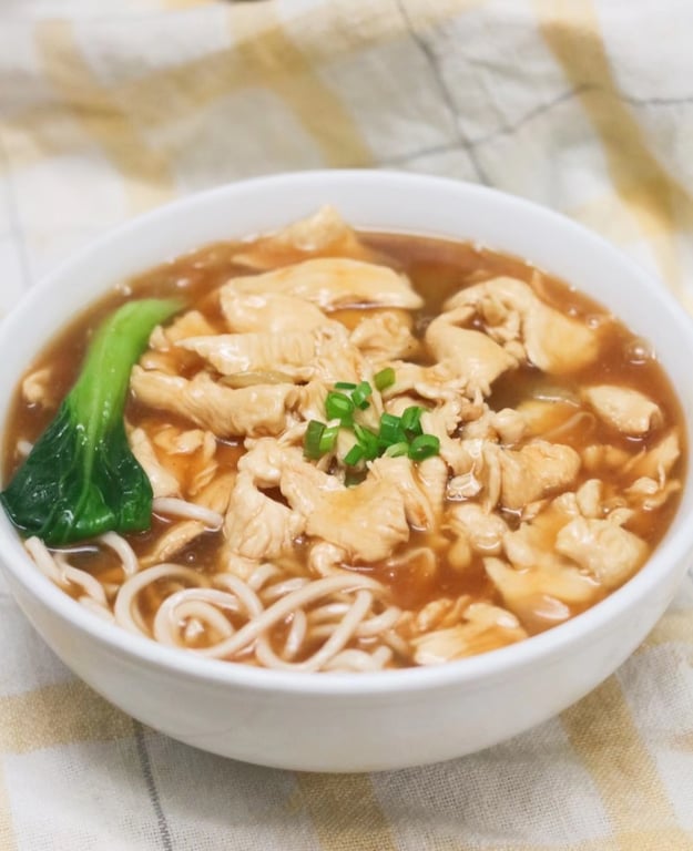 21. Chicken Noodle Soup 鸡肉面