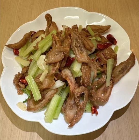 Dry-fried Pork Intestines