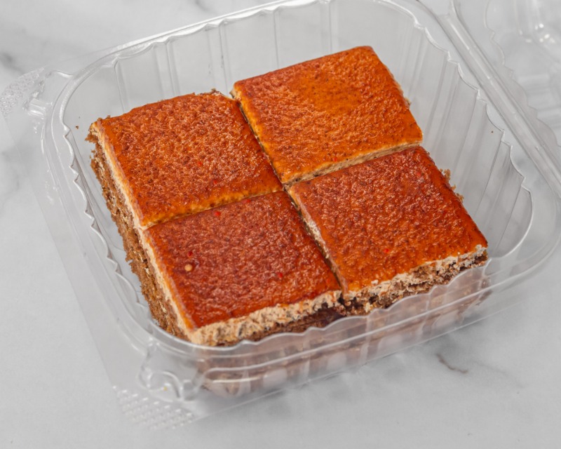 Cappuccino Mousse Cake (4 pcs)