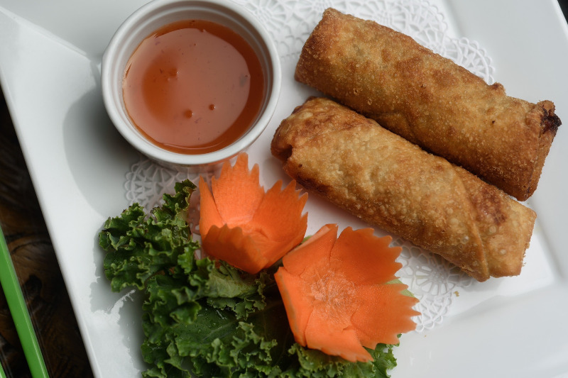 Pork Egg Roll (2 pcs)
