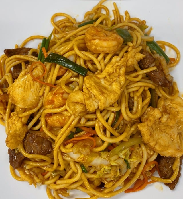 Combination Lo Mein