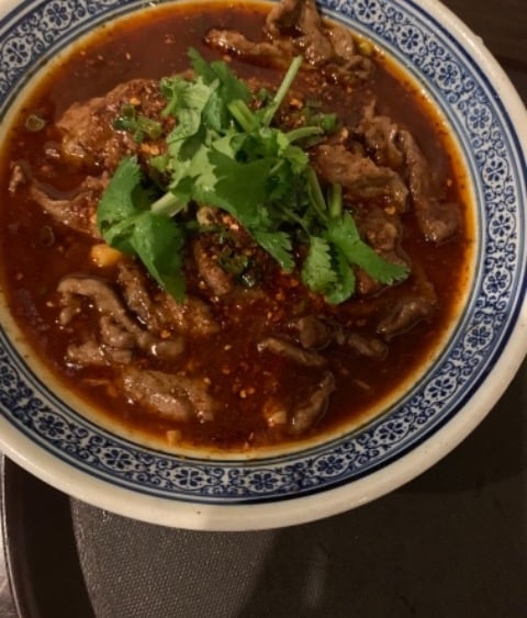 110. Vegetable Beef in Hot Broth 水煮牛肉