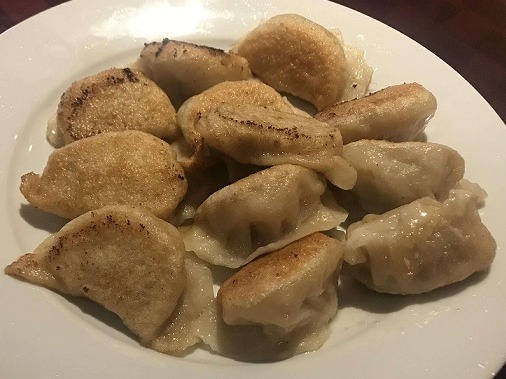 D. Fried Dumplings 炸饺子