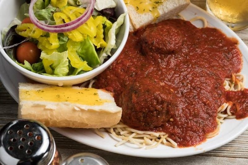 Spaghetti & Meatballs or Italian Sausage