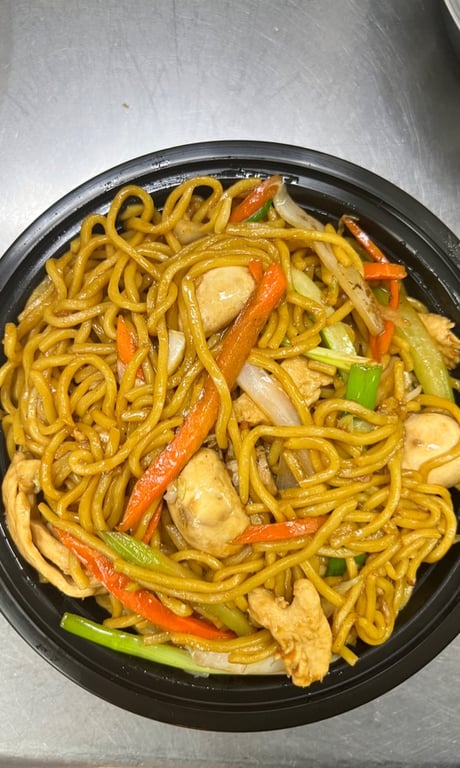 F 9. 鸡捞面 Chicken Lo Mein