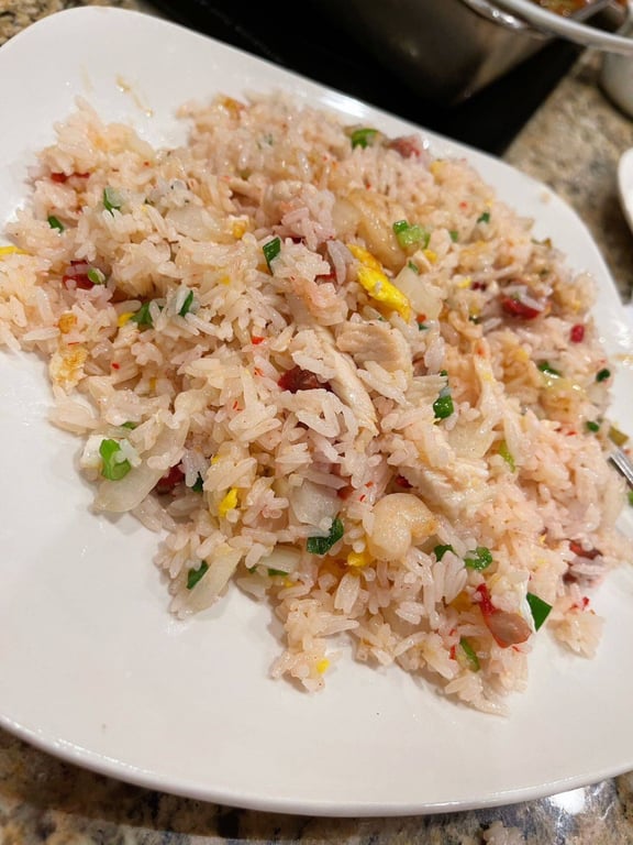 11. House Special Fried Rice 本楼炒饭