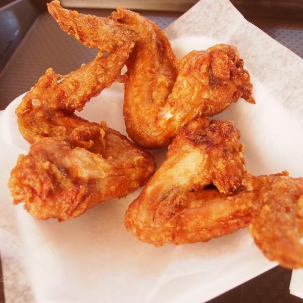 6. Fried Chicken Wings (10)