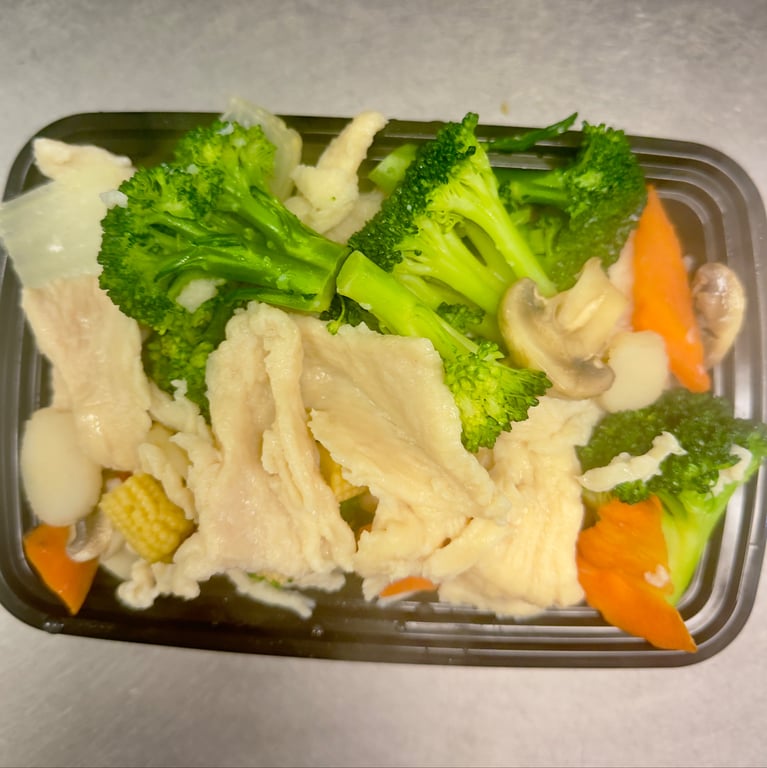 D 4. Chicken w. Mixed Vegetables