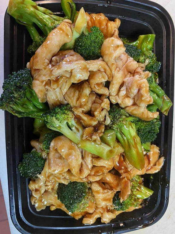 71. Chicken w. Broccoli