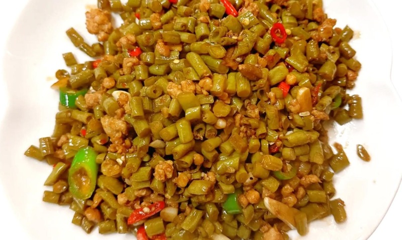 Pickled Long Beans w. Minced Pork.