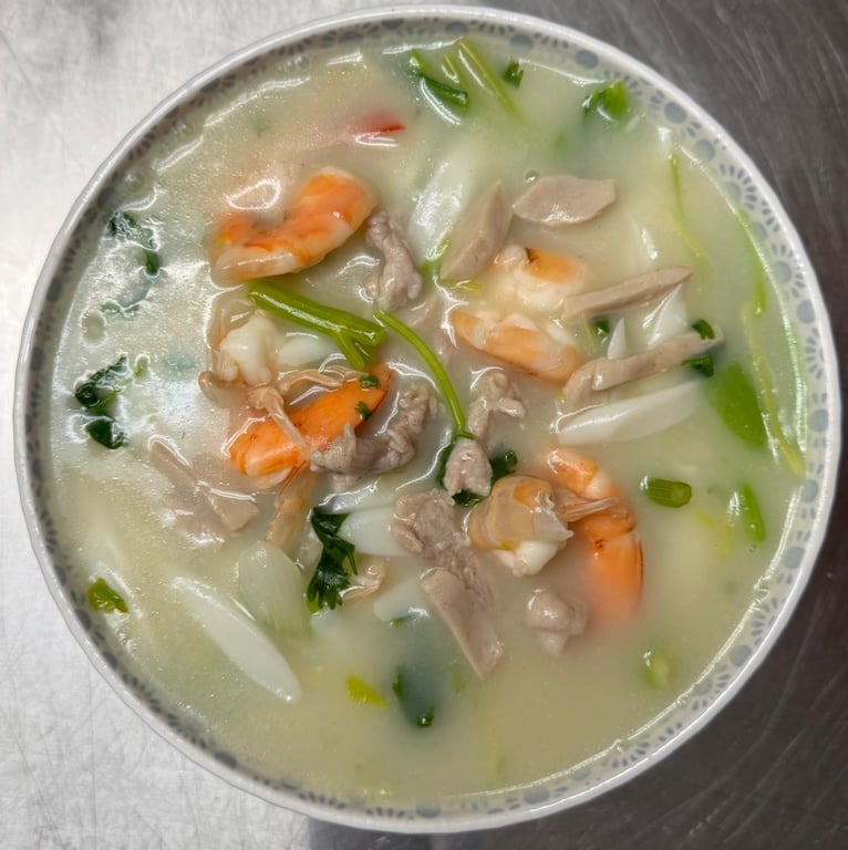 海鲜水圆仔 Seafood Glutinous Rice Sticks