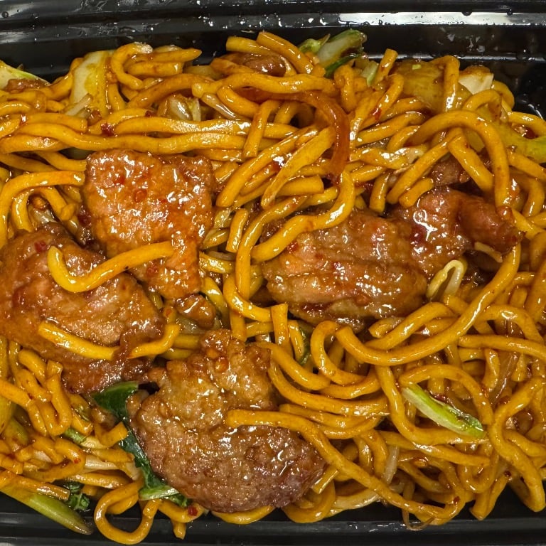 106. Beef Lo Mein