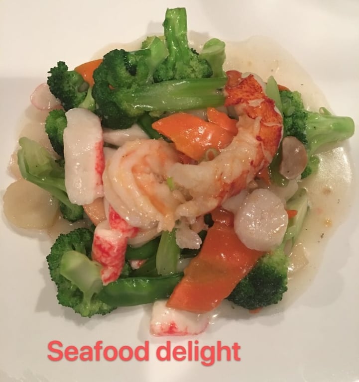 3. Seafood Delight