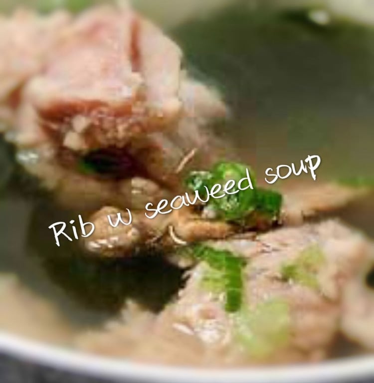排骨海带汤 Rib and Seaweed Soup