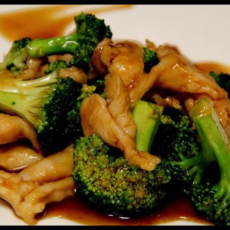 芥兰鸡<br> Chicken w. Broccoli