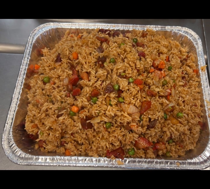 4. Roast Pork Fried Rice Party Tray 叉烧炒饭派对盘
