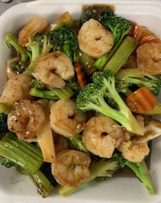 V7. Shrimps with Mix Vegetables