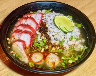 Spicy Tom Yum Noodles Soup