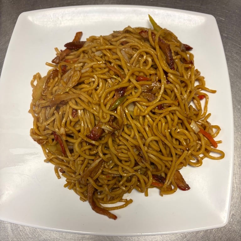 C2. Pork Lo Mein (Noodles)