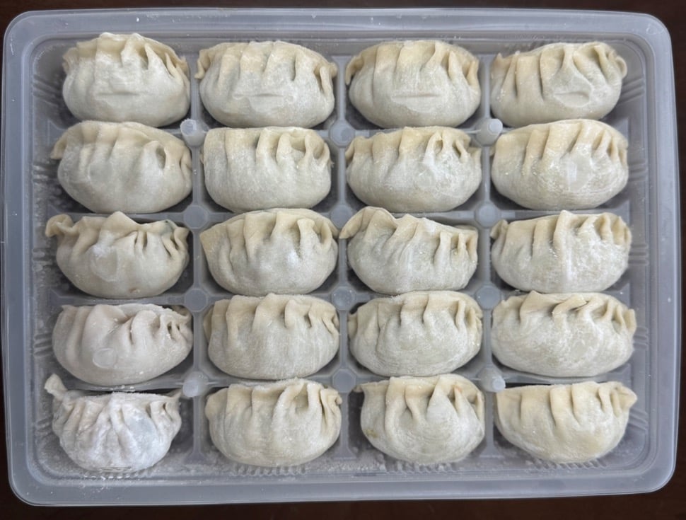 速冻韭菜饺子 Frozen Chive Dumplings