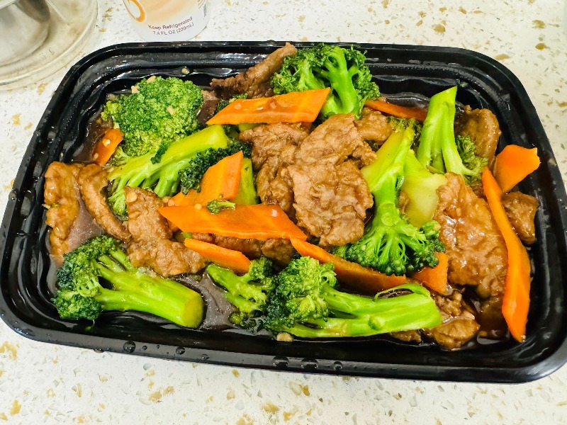 C1. Chicken w. Broccoli Image