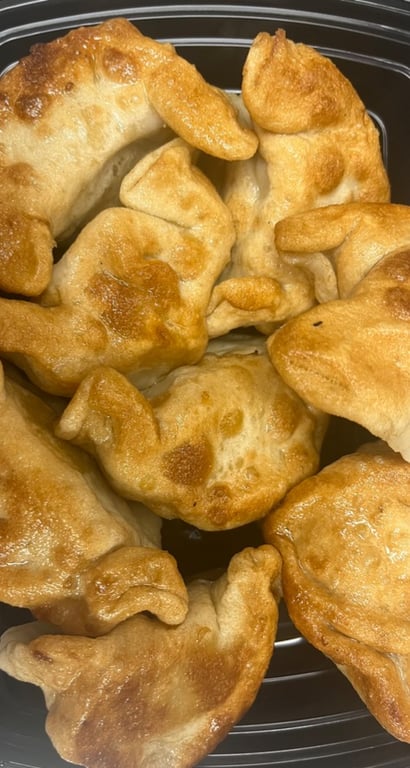 5. Peking Ravioli (8)