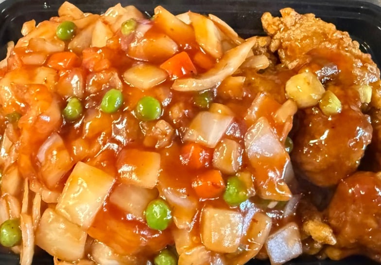 C11. 龙凤配<br>Dragon & Phoenix