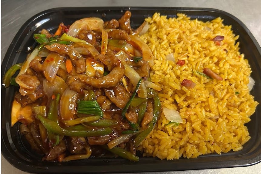 干烧牛丝<br>  Hot & Spicy Shredded Beef