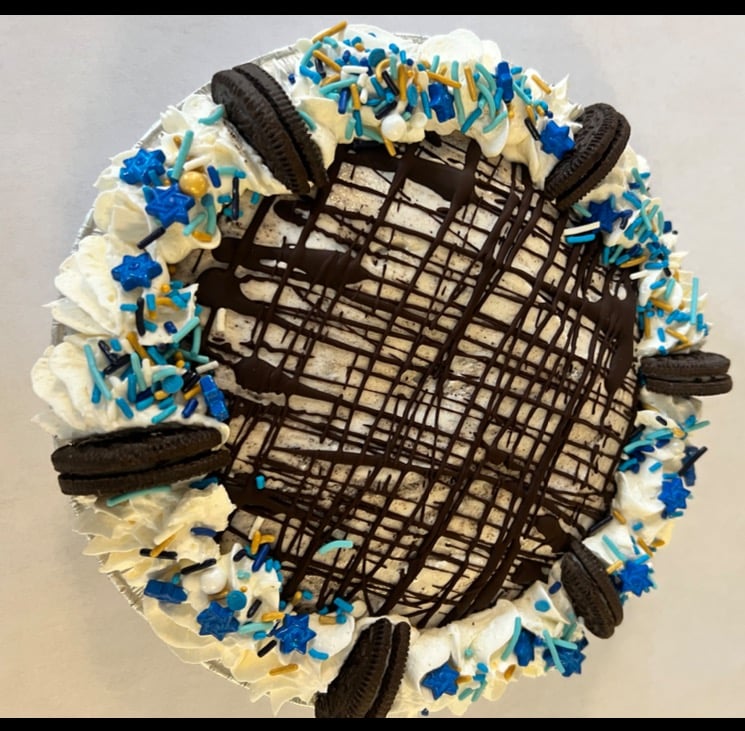 Hanukkah Oreo Ice Cream Pie