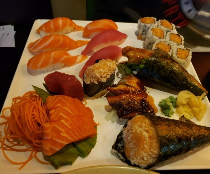 Sushi Madness Restaurant Foxborough Ma Order Online Japanese Asian Takeout