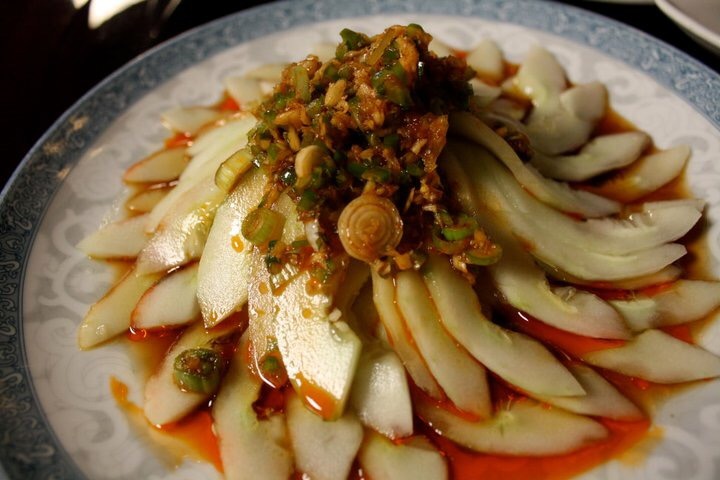 凉拌黄瓜 Cold Cucumber Salad