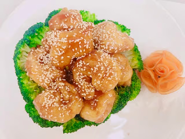 Golden Sesame Shrimp 黄金芝麻虾