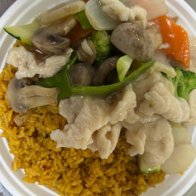 蘑菇鸡片<br>  Moo Goo Gai Pan