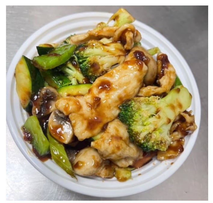 L18. Hunan Chicken