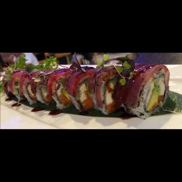 1. Amazing Tuna Roll