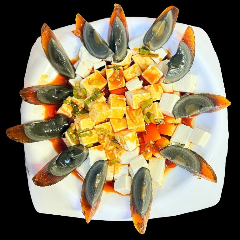 皮蛋豆腐 Preserved Egg & Tofu