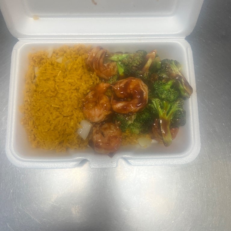L14. Shrimp w. Broccoli