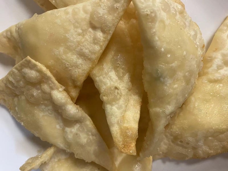 Crab Rangoon (10)