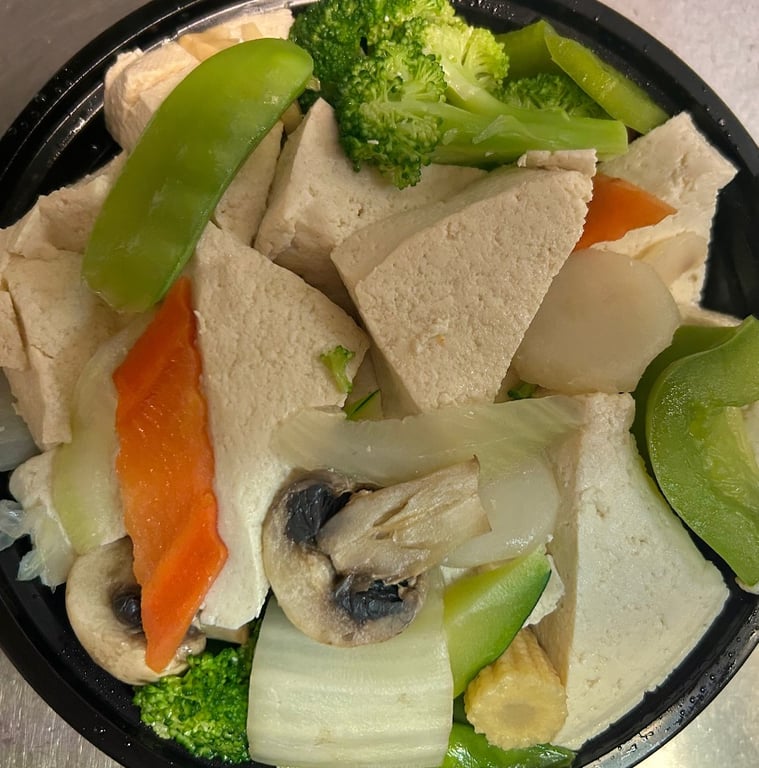 水煮杂菜豆腐<br>  Steamed Tofu w. Mixed Vegetable