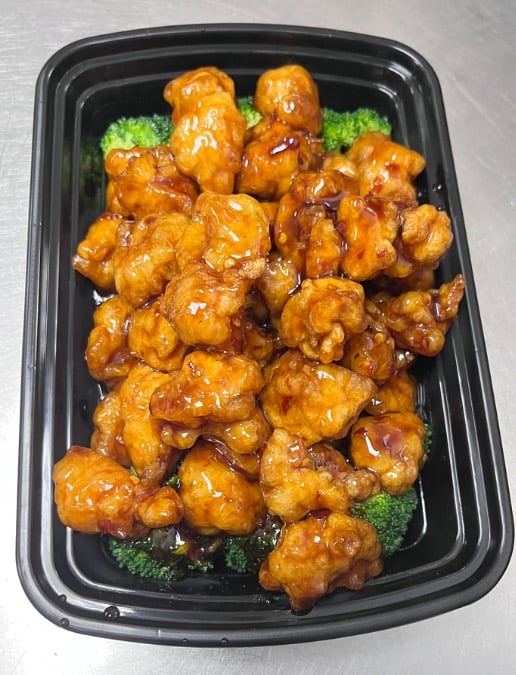 C25. General Tso's Chicken