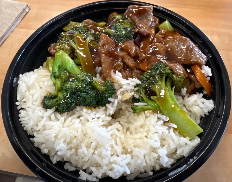 LF1. Beef with Broccoli 芥兰牛