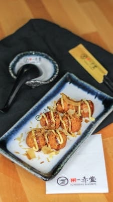 #16. Takoyaki (6 pcs)