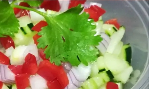 (Large) Cucumber Salad Image